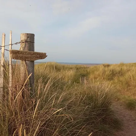 The Old Wash House: Victorian Charm Near Beach Prestatyn Exterior photo